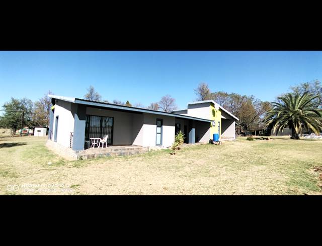 89,000M² FARM FOR SALE IN LUSTHOF